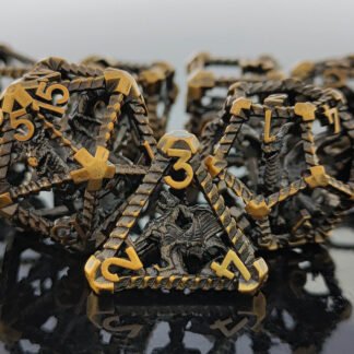 HDM251125B-ancient-gold-01-hollow-dragon-metal-dnd-dice