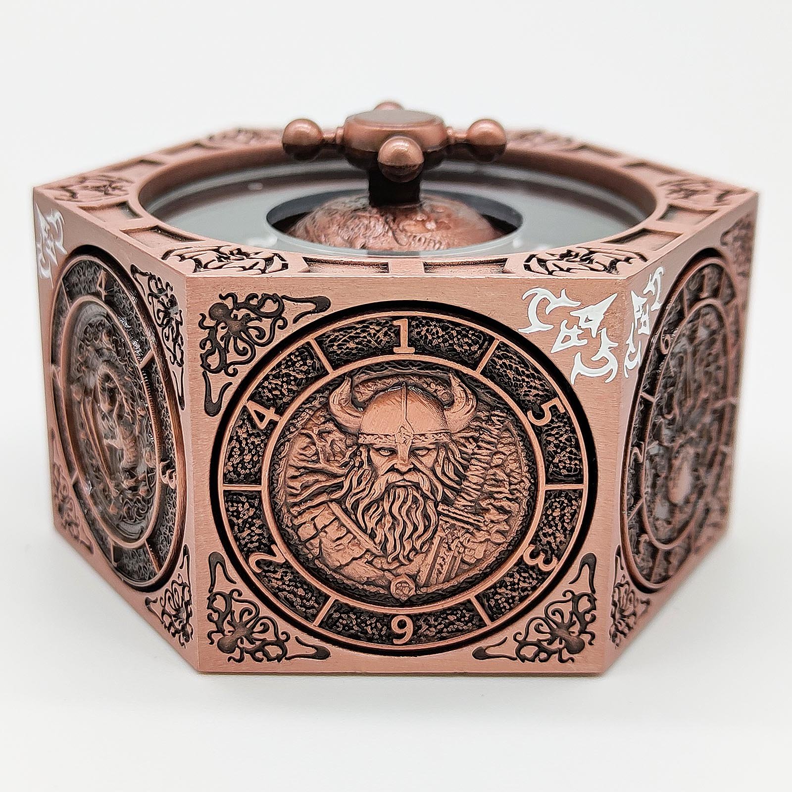 SPD251226A-Ancient-Copper-03-Viking-Dragon-Spinner-Dice-Detail